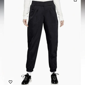 Nike Sportswear Dri-FIT Tech Pack
Women's Black High-Waisted Pants  Size 3x